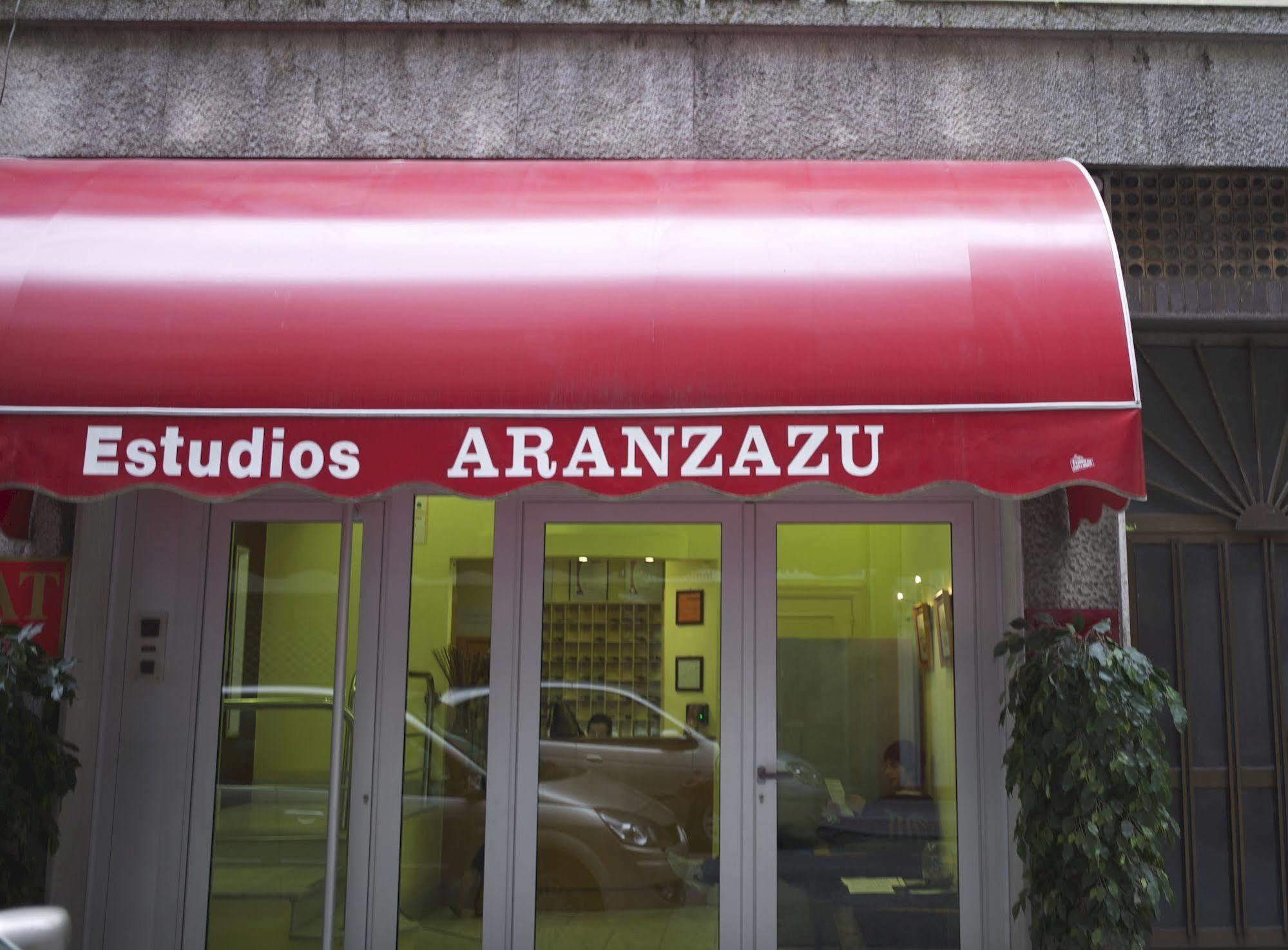 Estudios Aranzazu Santander Exterior foto